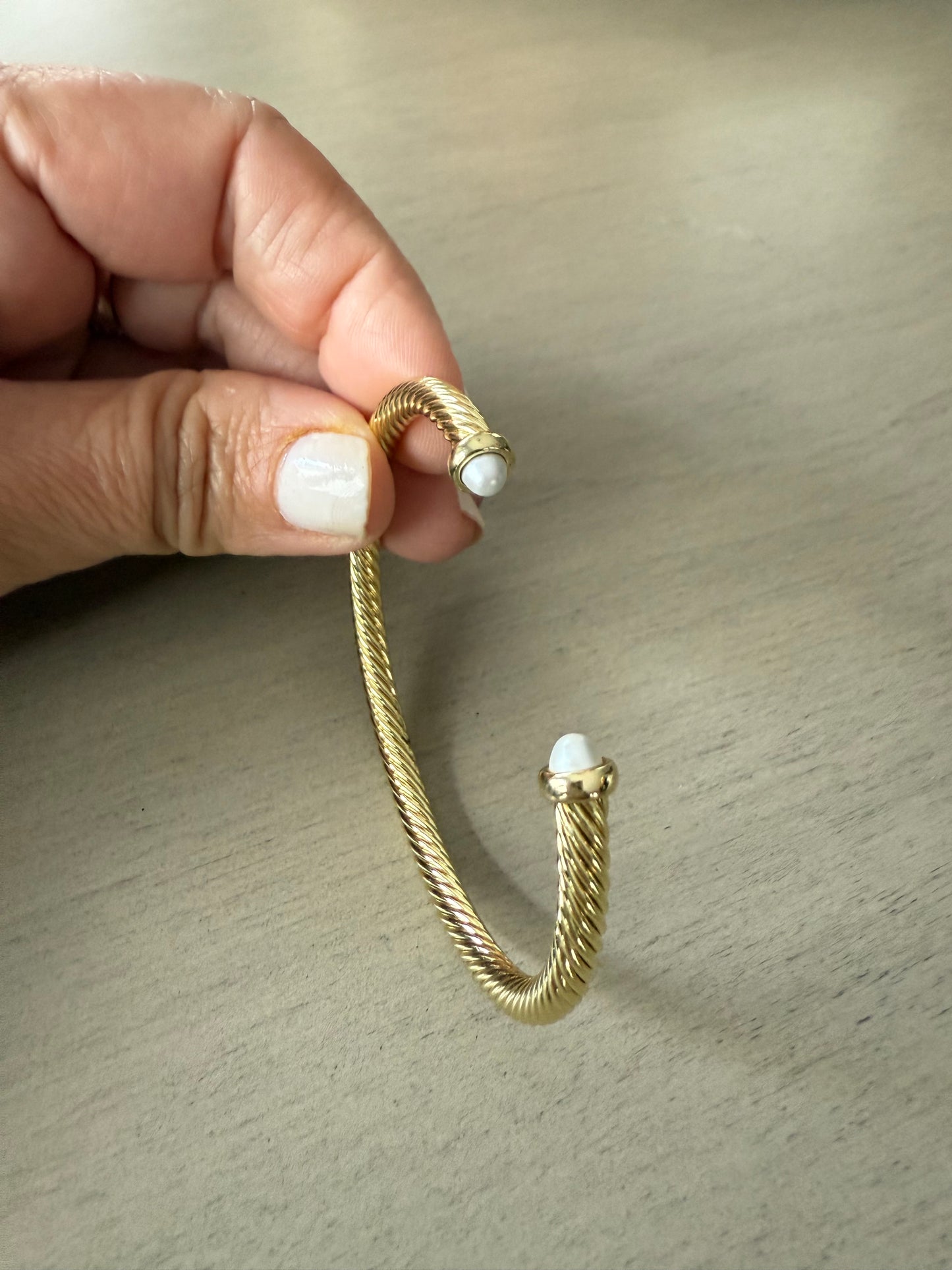 Gold twist cable cuff pearl tips