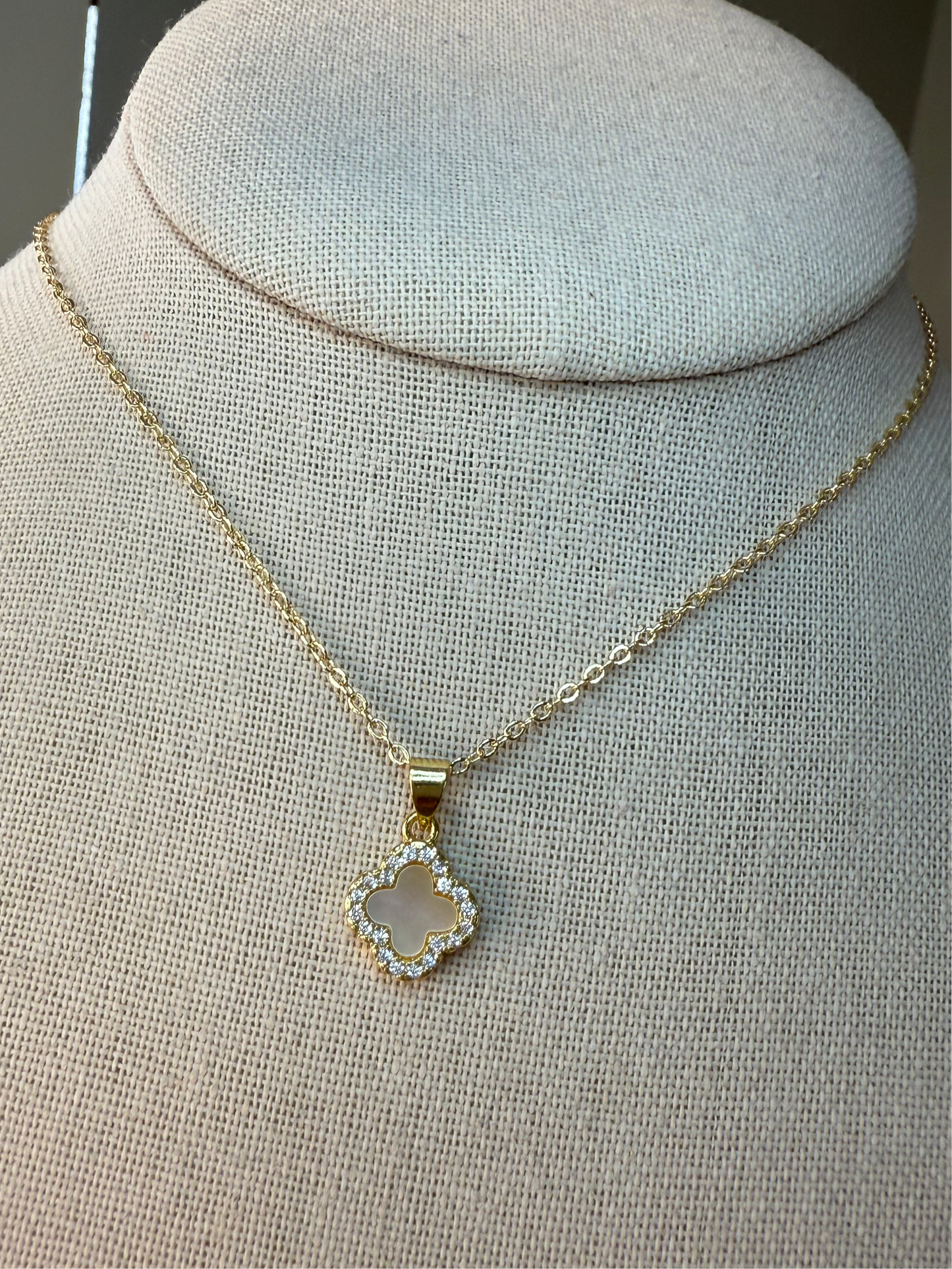 Mother of Pearl Clover Necklace