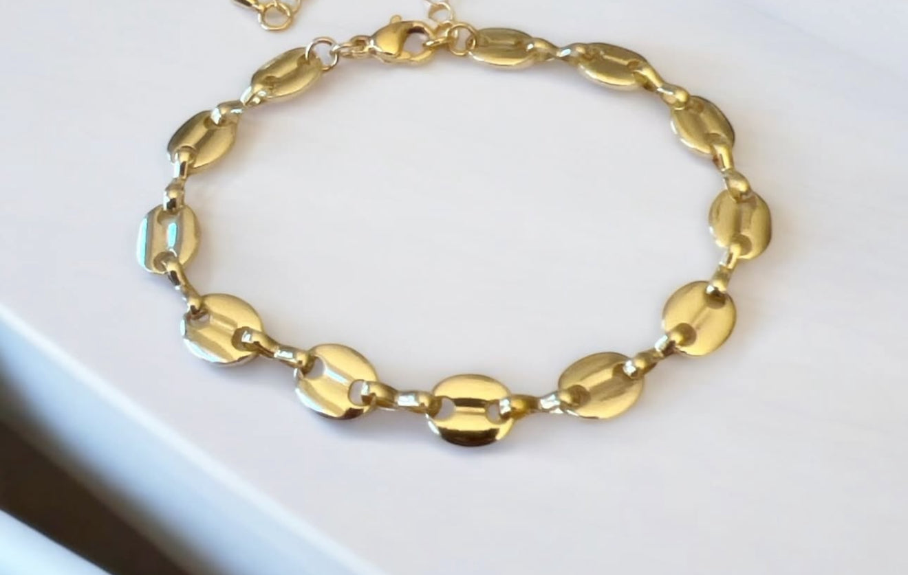 Gold bracelet
