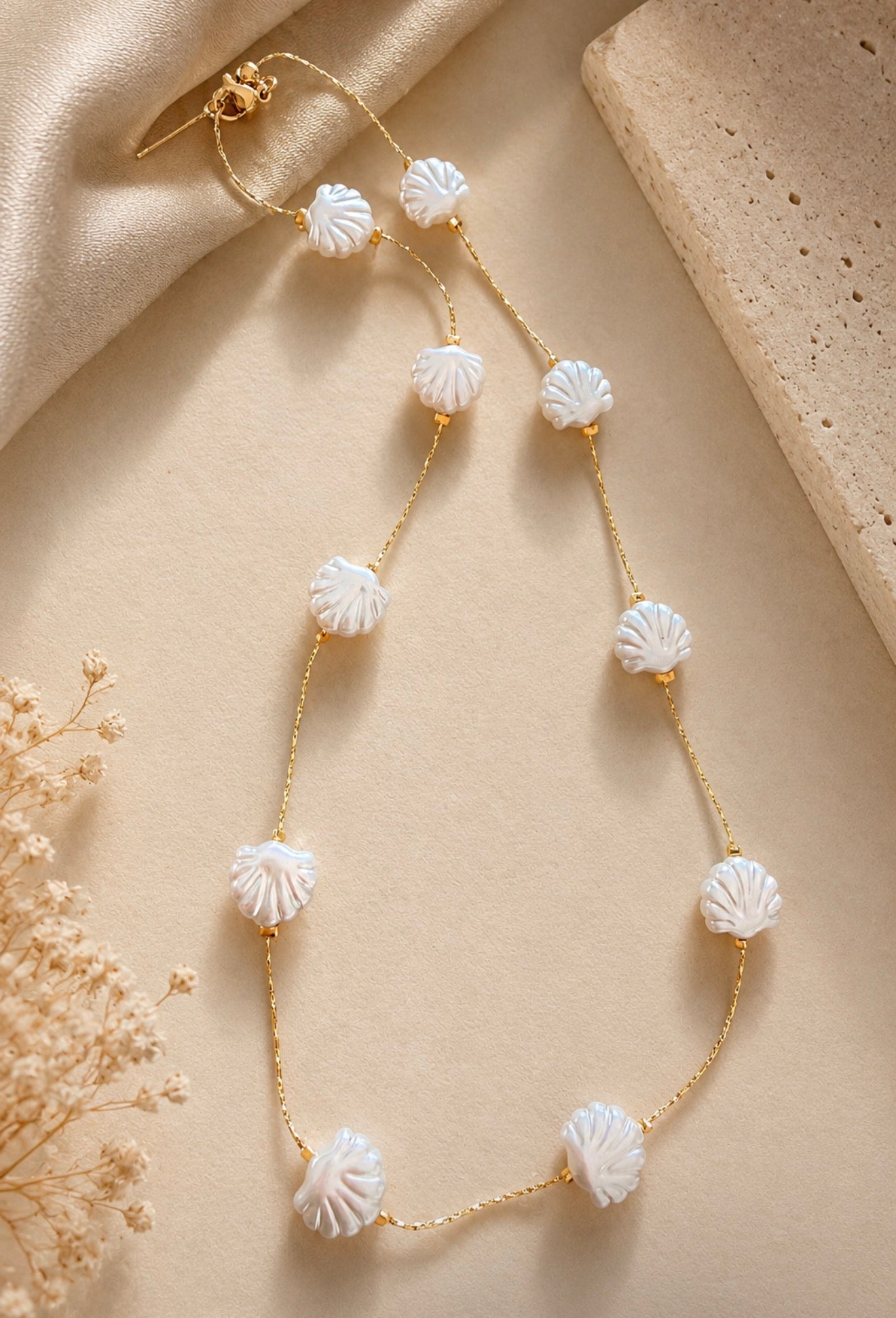 Golden Seashell Pearl Necklace