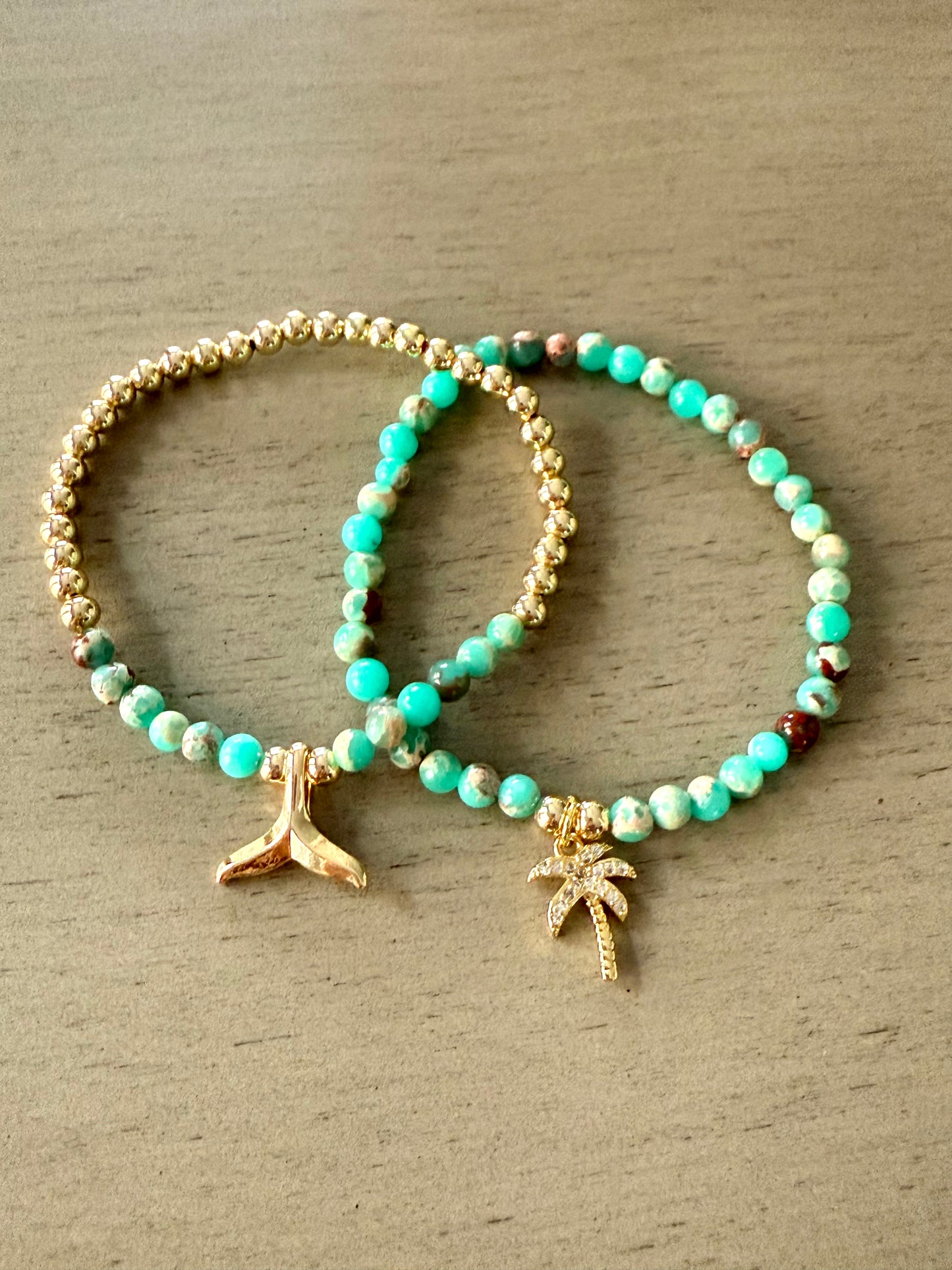 Set of 2 beach bracelets