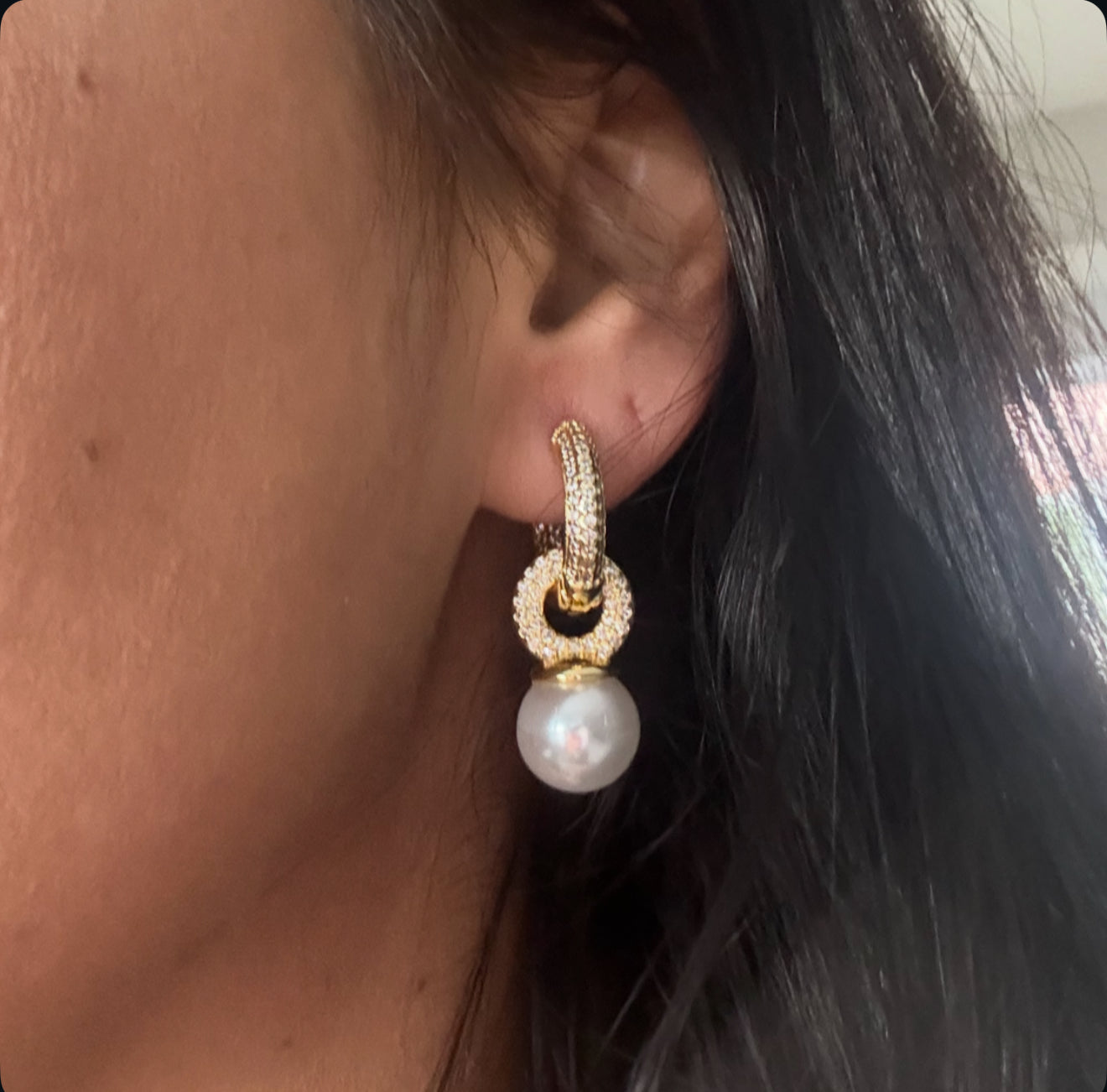 Elegant Gold Link Pearl Drop Earrings