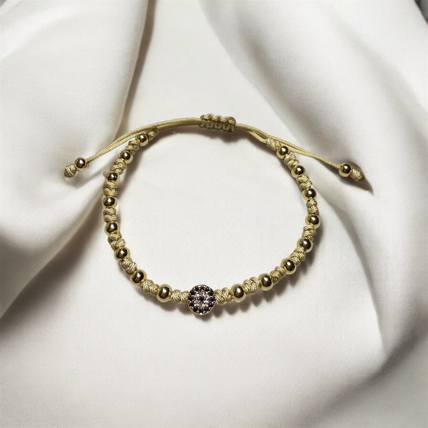 Adjustable evil eye bracelet