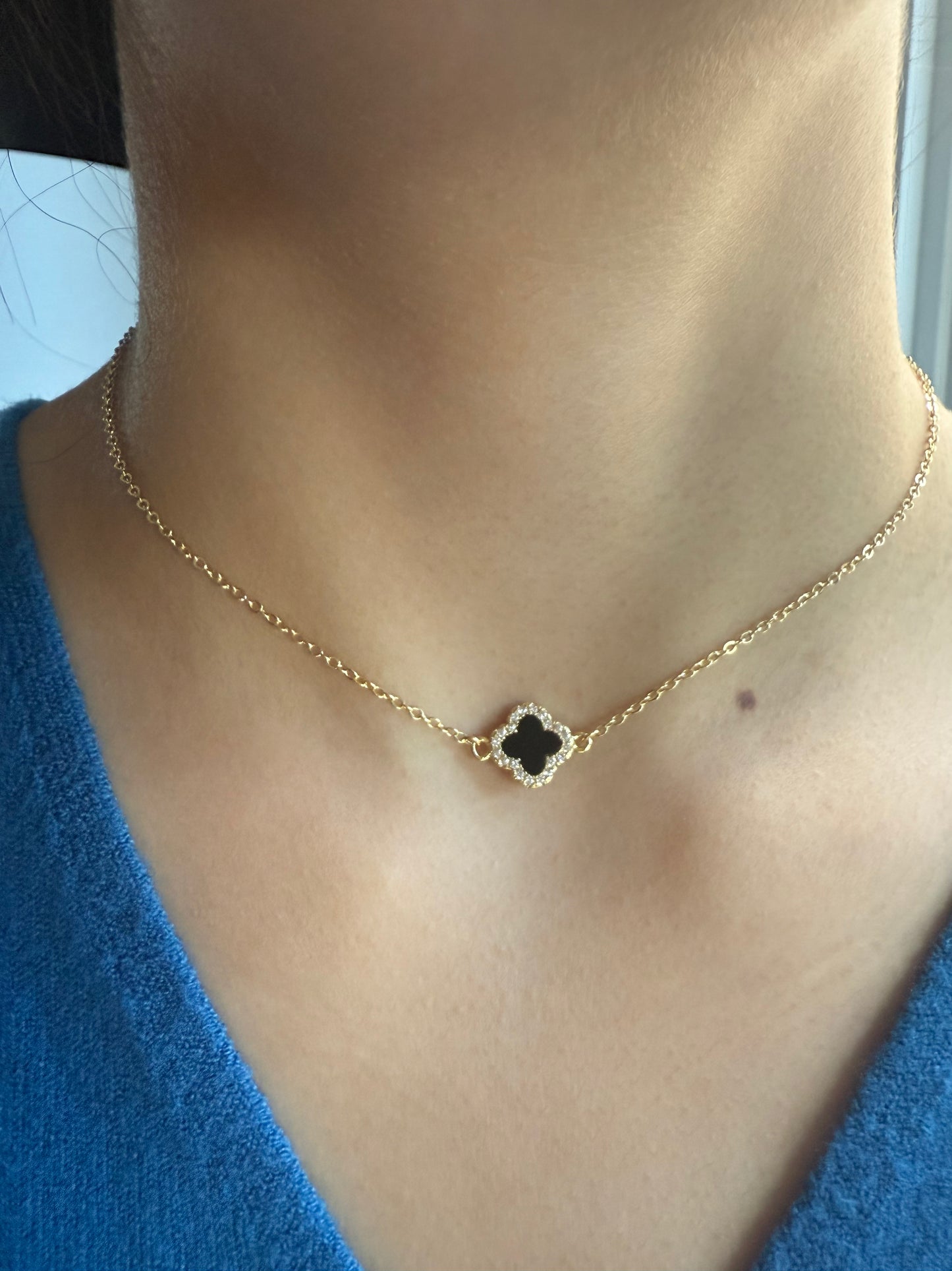 Black Clover Pendant Necklace – Gold Dainty Charm