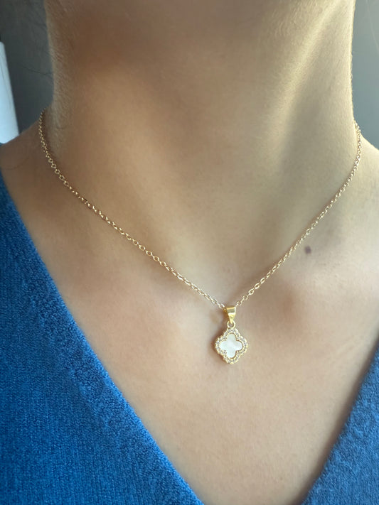 Mother of Pearl Clover Necklace