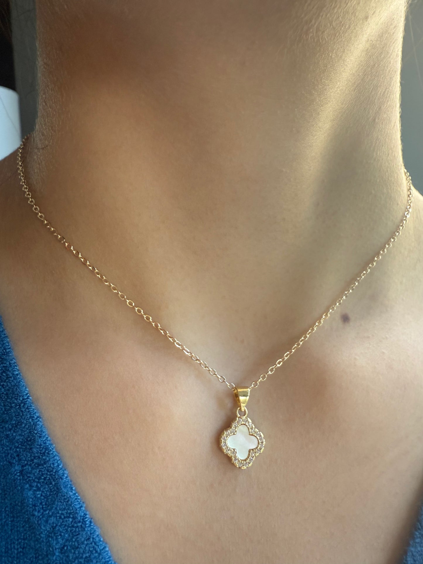Mother of Pearl Clover Necklace