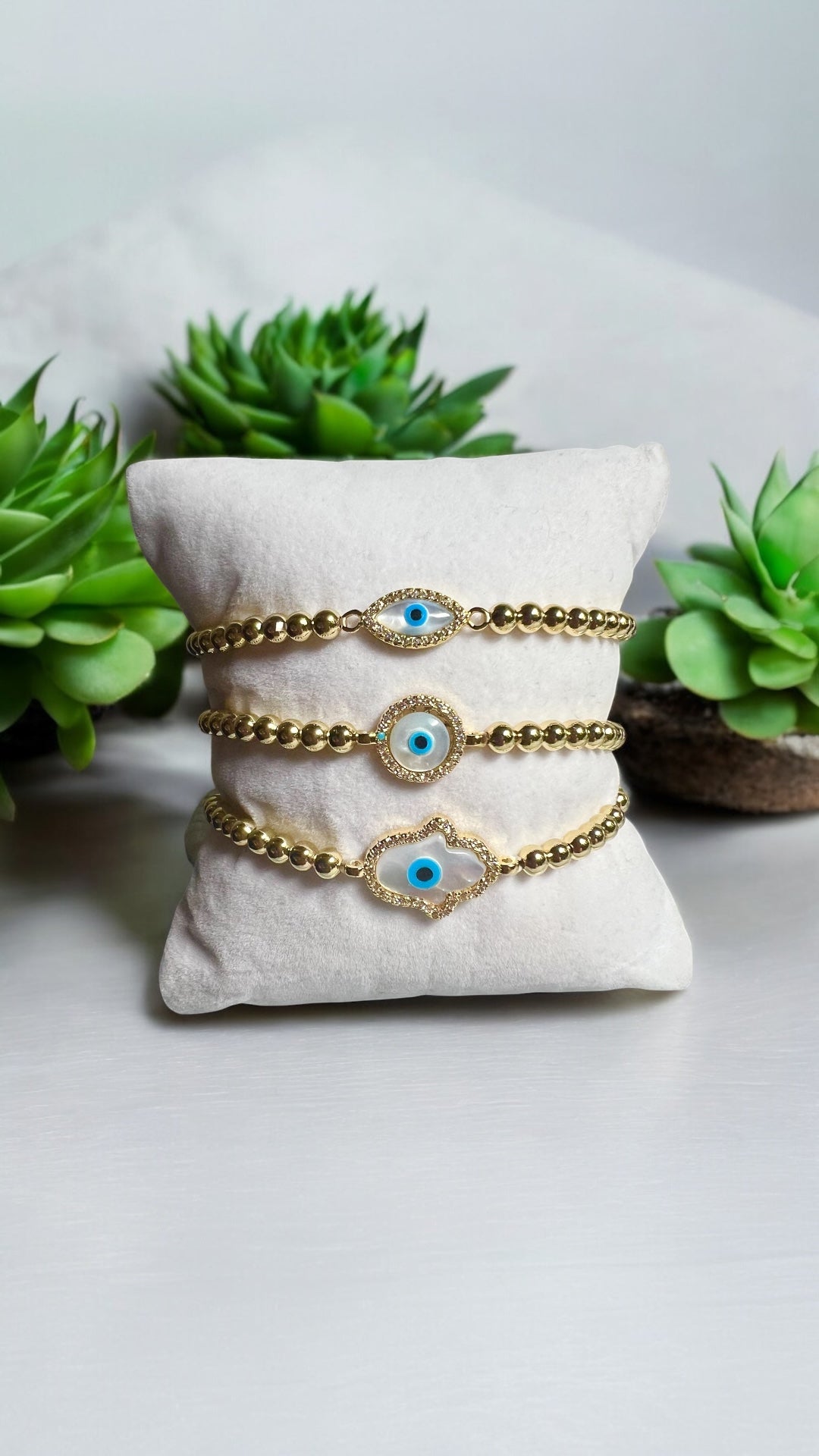 Adjustable Evil eye bracelet