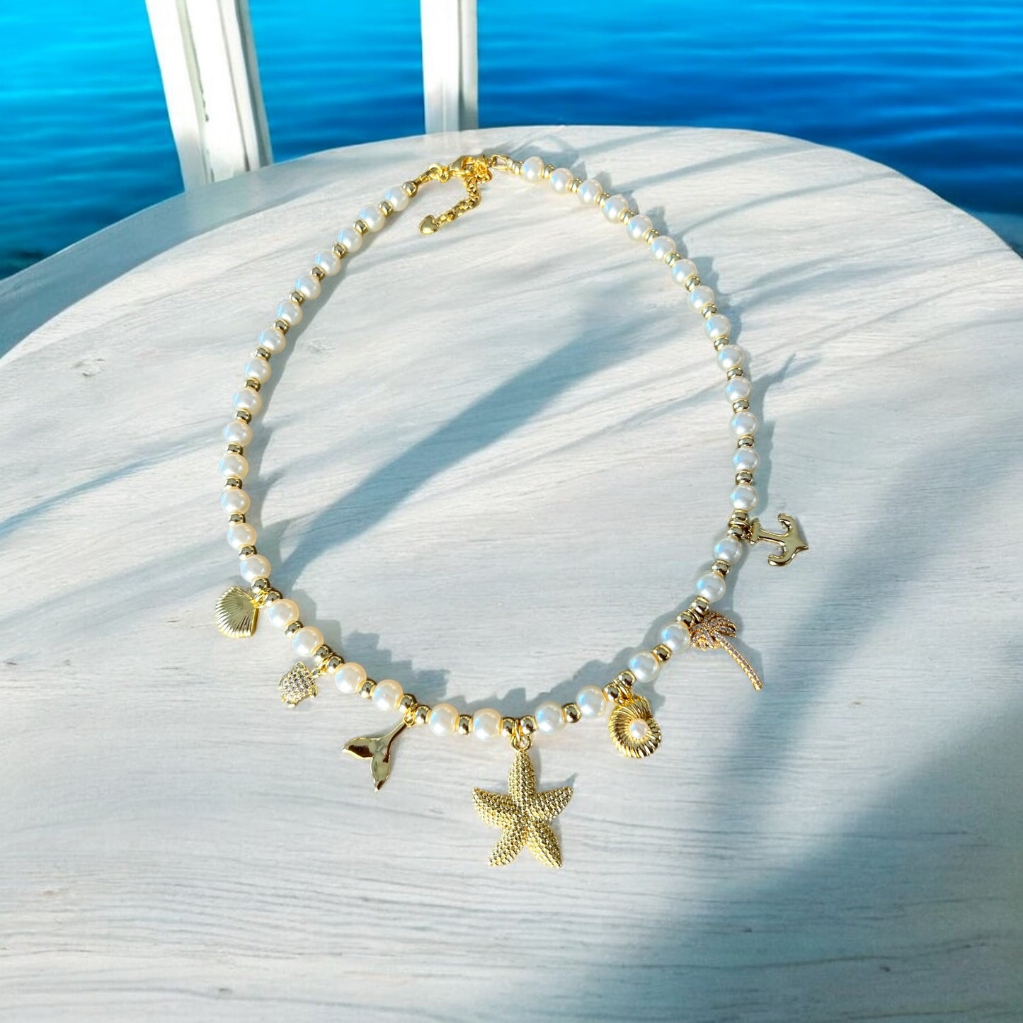 Beach pearl necklace
