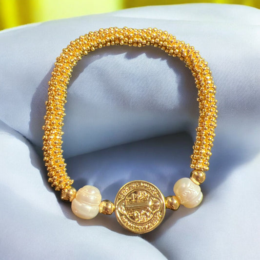 San Benito gold bracelet with pearls