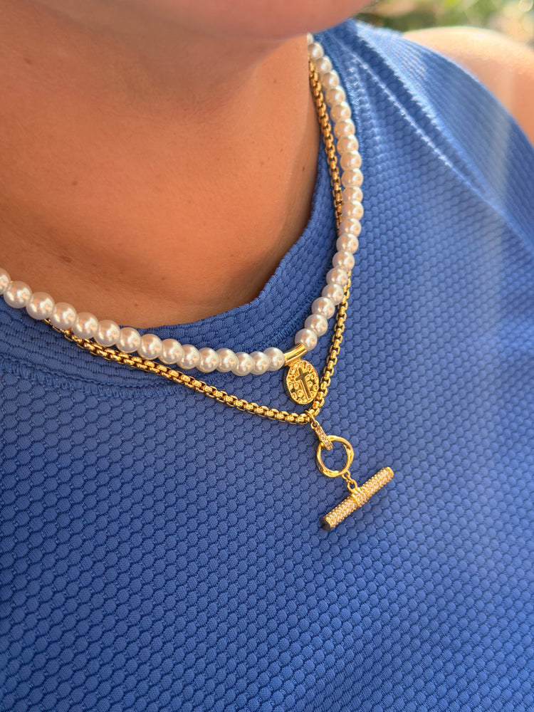 The devil wears prada necklace set