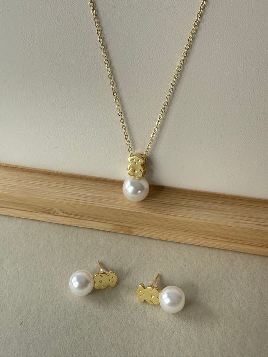 Golden Bear & Pearl Jewelry Set