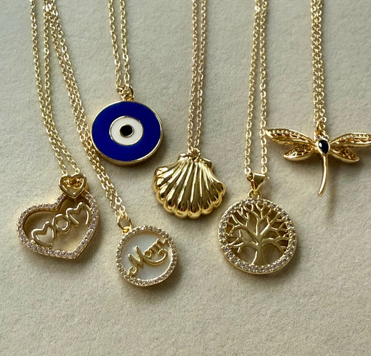 Charm Chain Necklace – Mom, Evil Eye, Shell, tree of life & Dragonfly