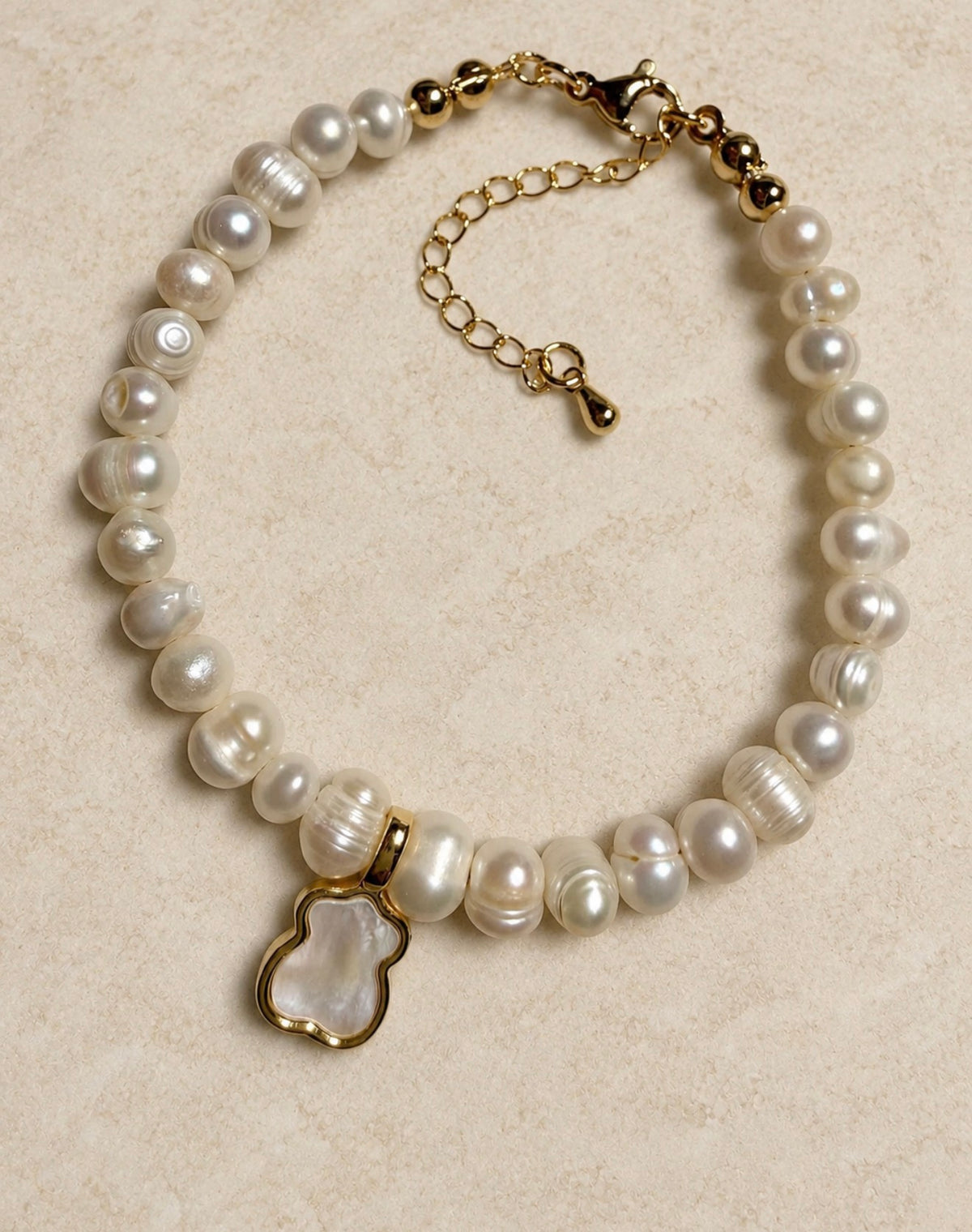 Teddy pearl bracelet