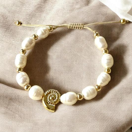 Shell bracelet freshwater pearl