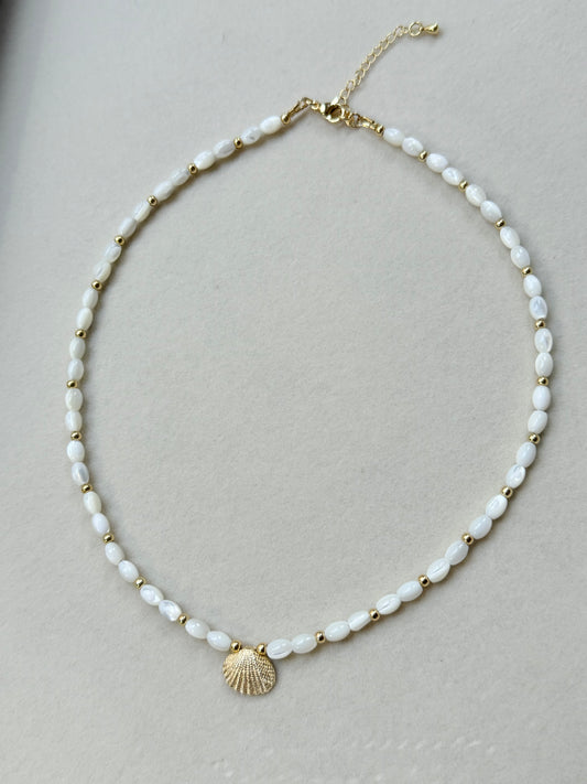 Rice beads necklace