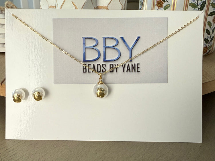 Gold Teddy Bear Pearl Necklace & Earrings Set