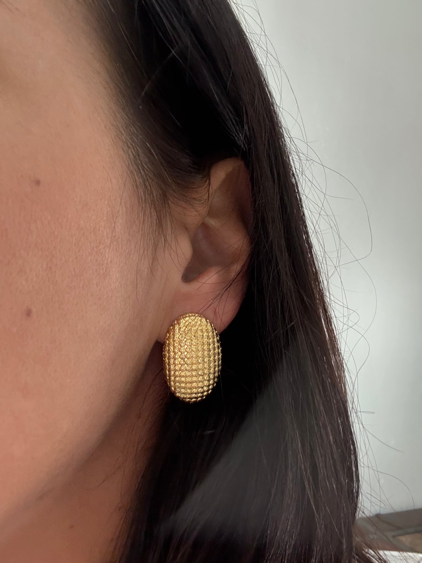 Textured Gold Oval Stud Earrings