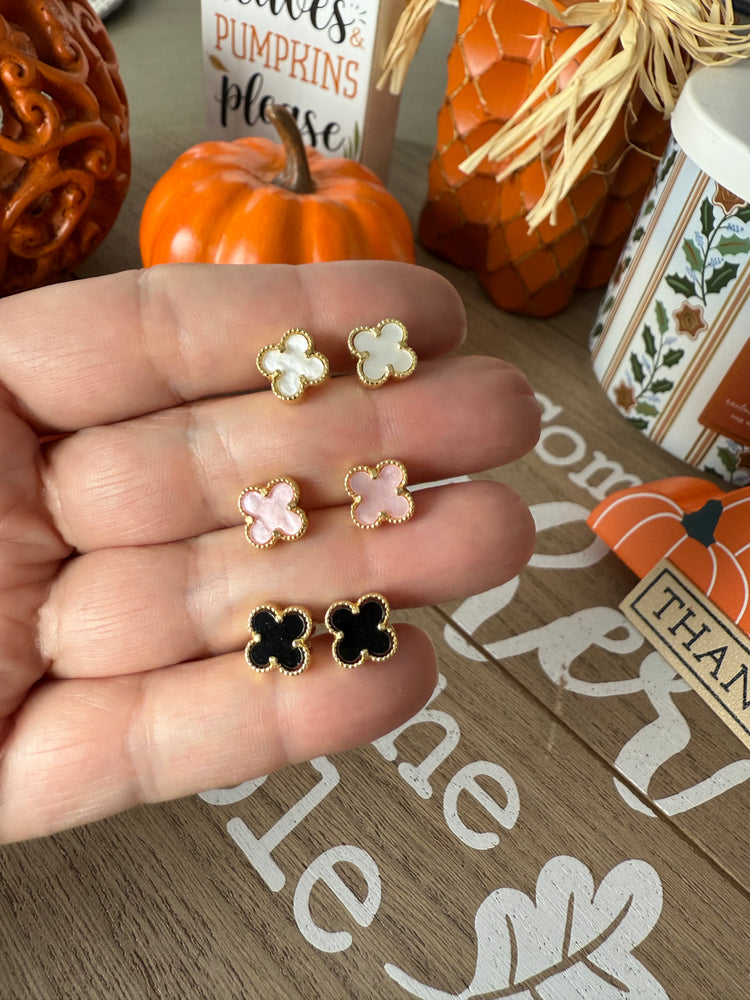Clover earrings