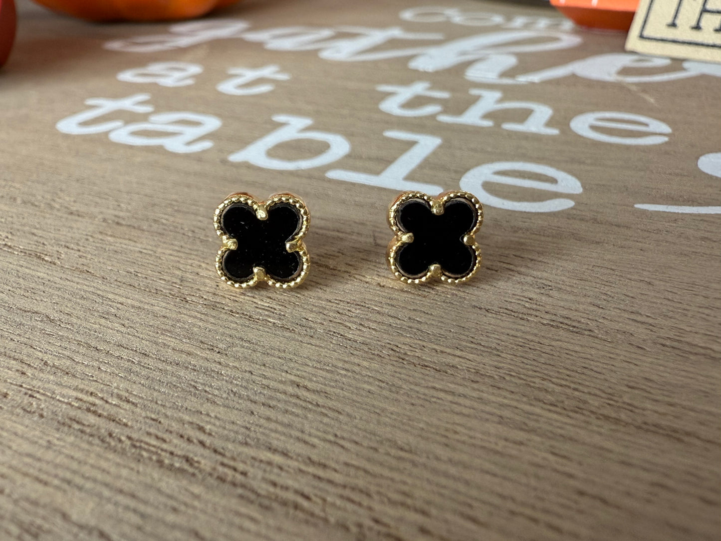 Clover earrings