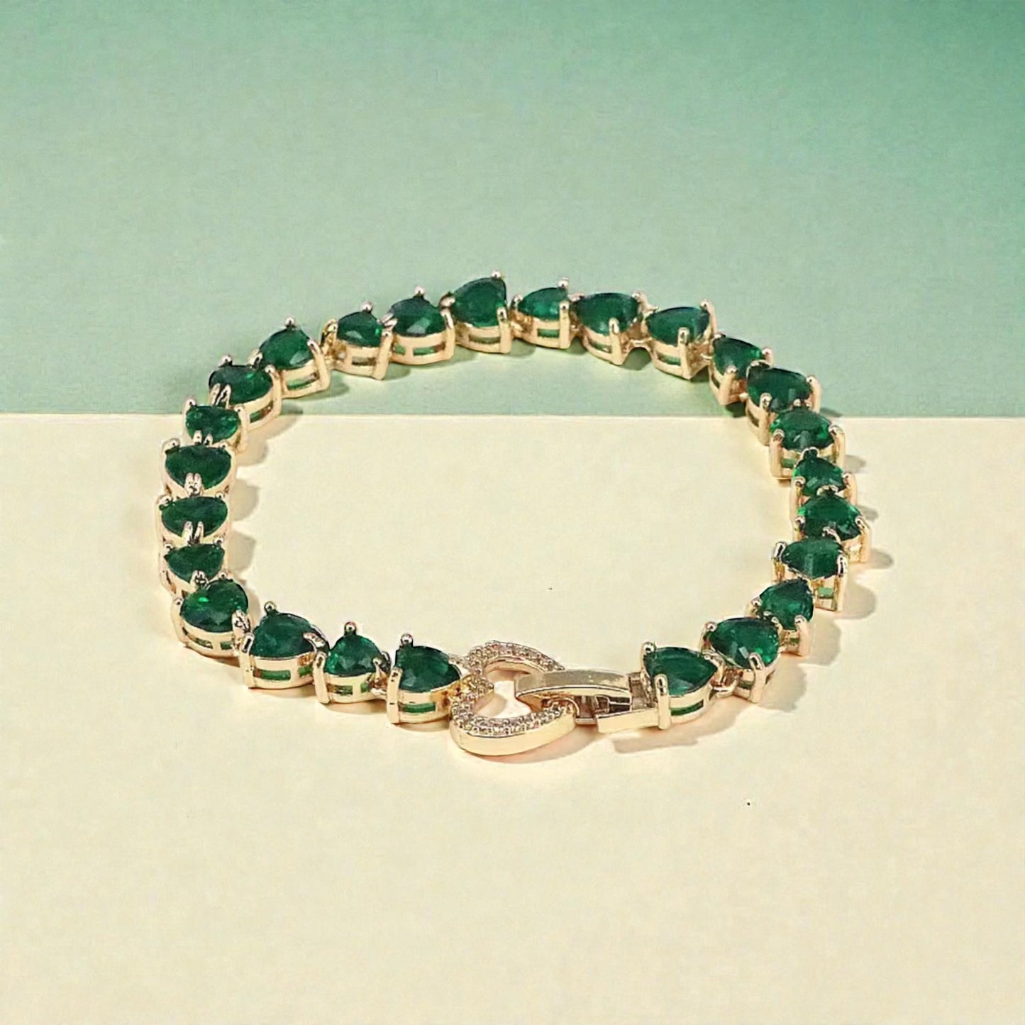Emerald Heart Vibes Tennis Bracelet