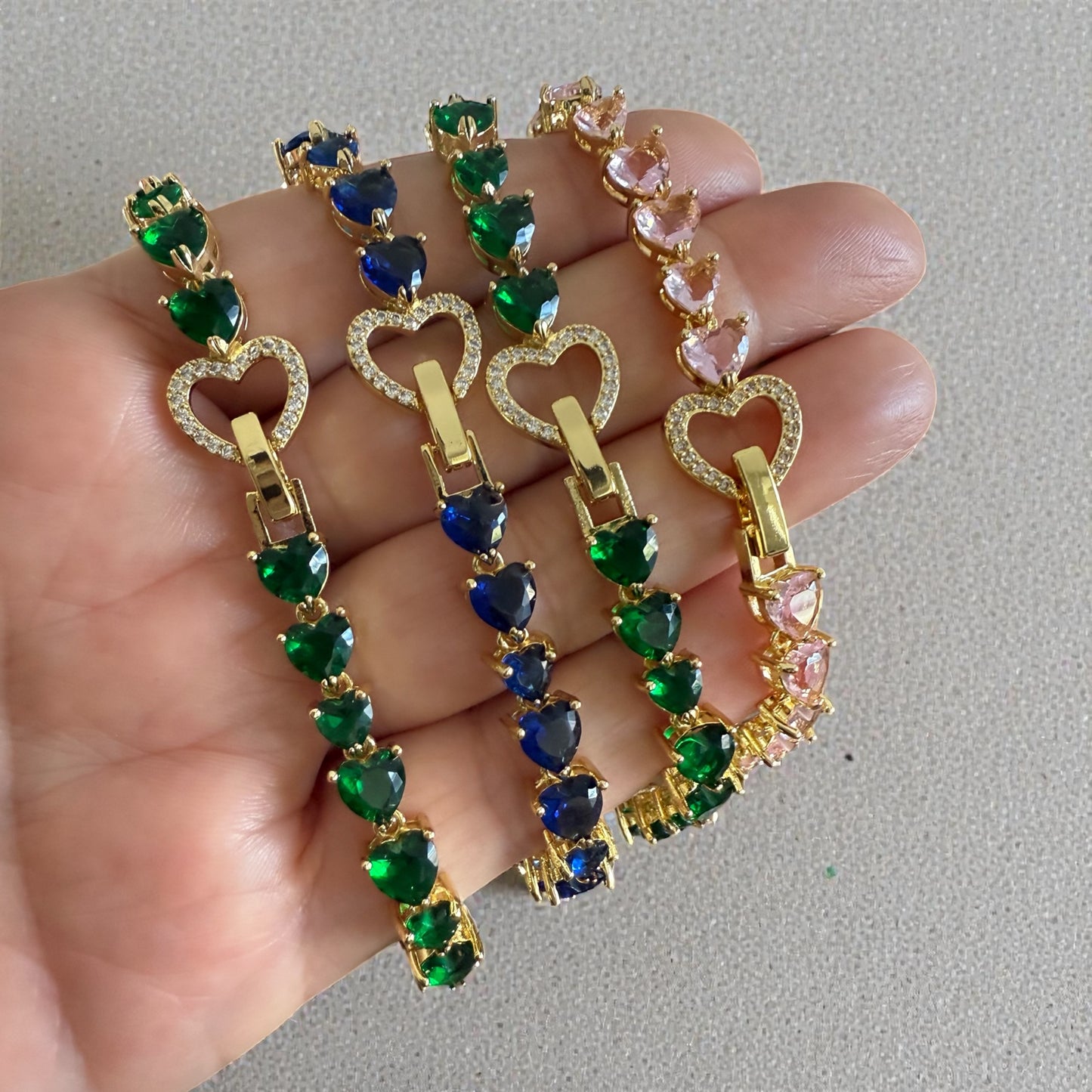 Emerald Heart Vibes Tennis Bracelet