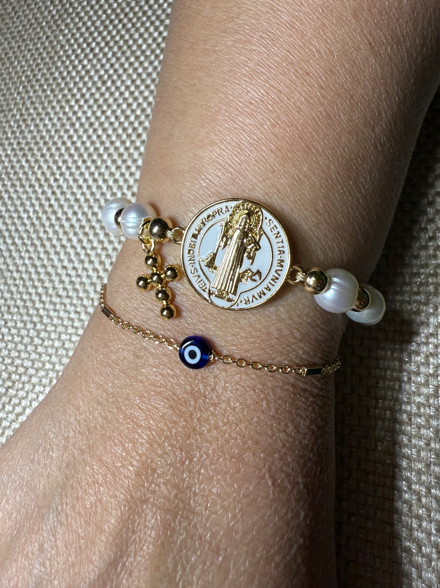Pearl Saint Benedict Protection Bracelet