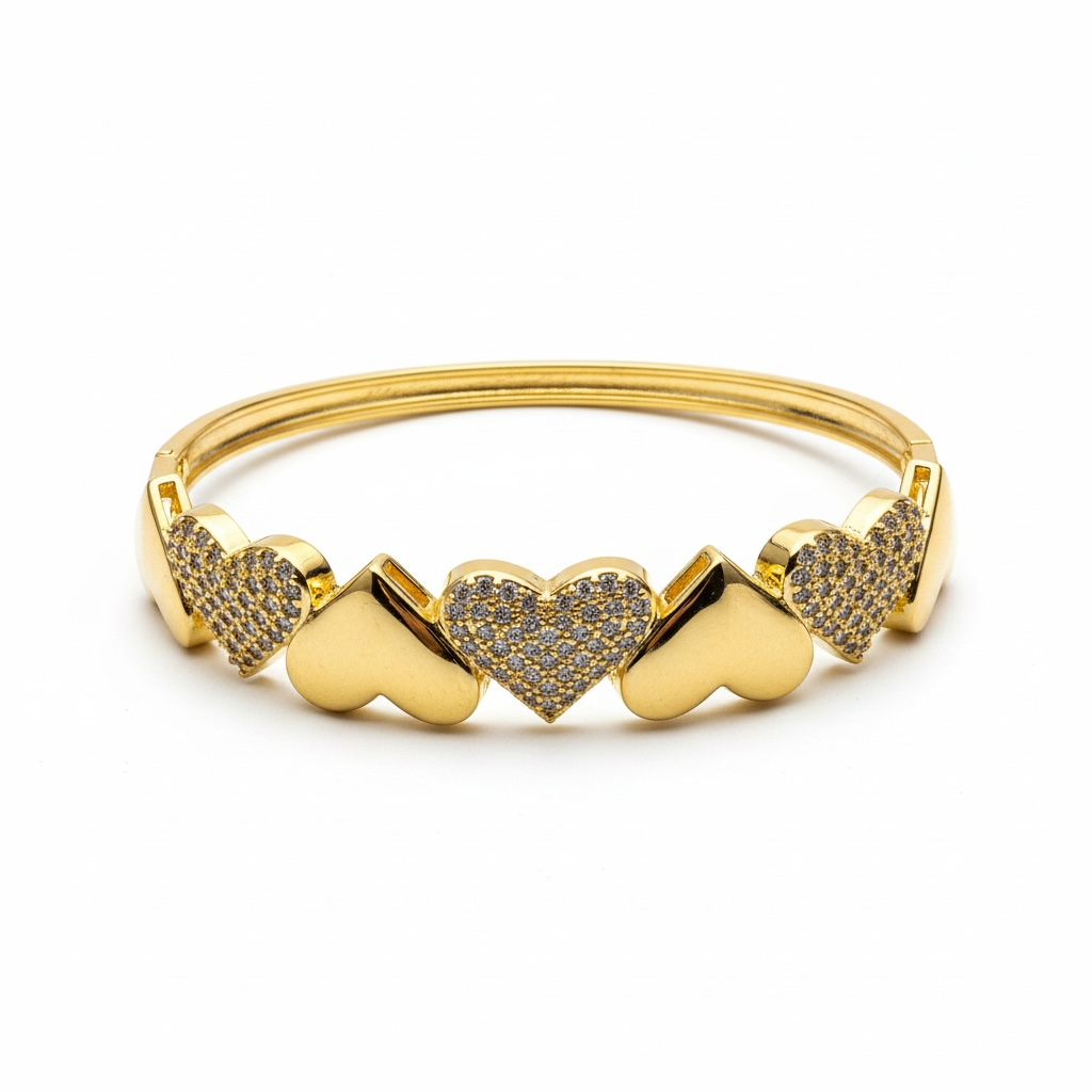 Gold heart bracelet